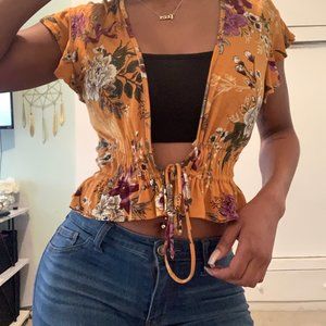 Yellow Flowers To Me II Floral Top BRAND NEW OMG!